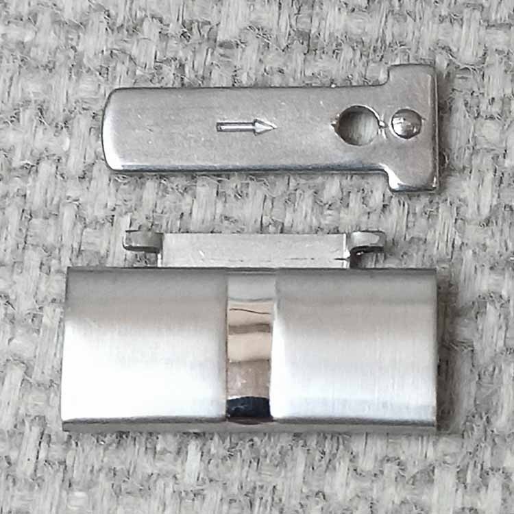 Стальное звено браслета Casio 10272806 для часов Casio WV-59RD-1A