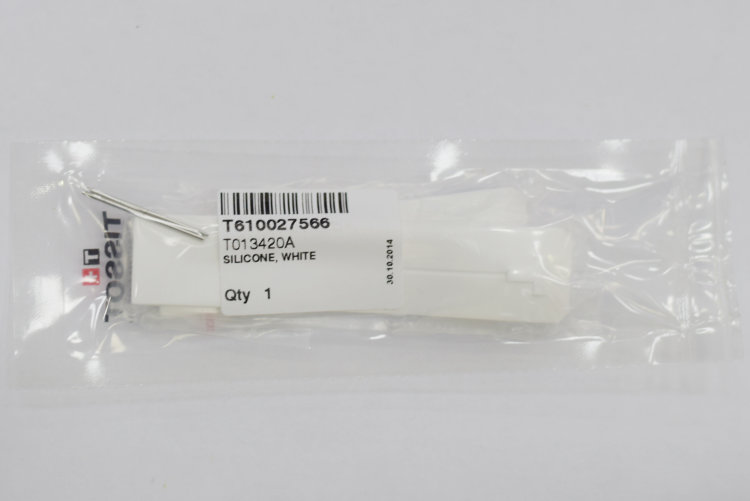 Ремешок TISSOT T610027566 белый, каучуковый, без замка, T-TOUCH EXPERT (T013.420) для часов TISSOT